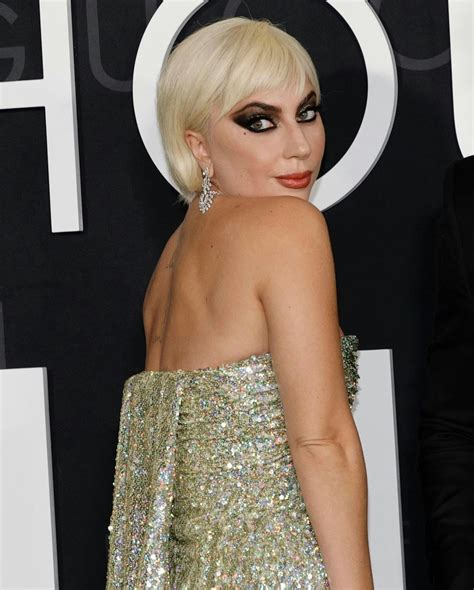 gucci red carpet 2015|lady Gaga on the red carpet.